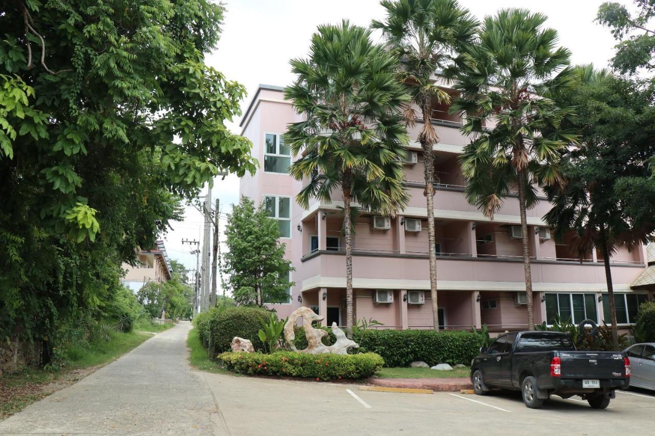 Phuranya Resort Pak Chong Extérieur photo