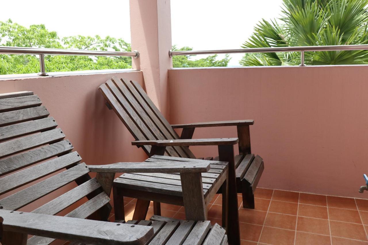 Phuranya Resort Pak Chong Extérieur photo